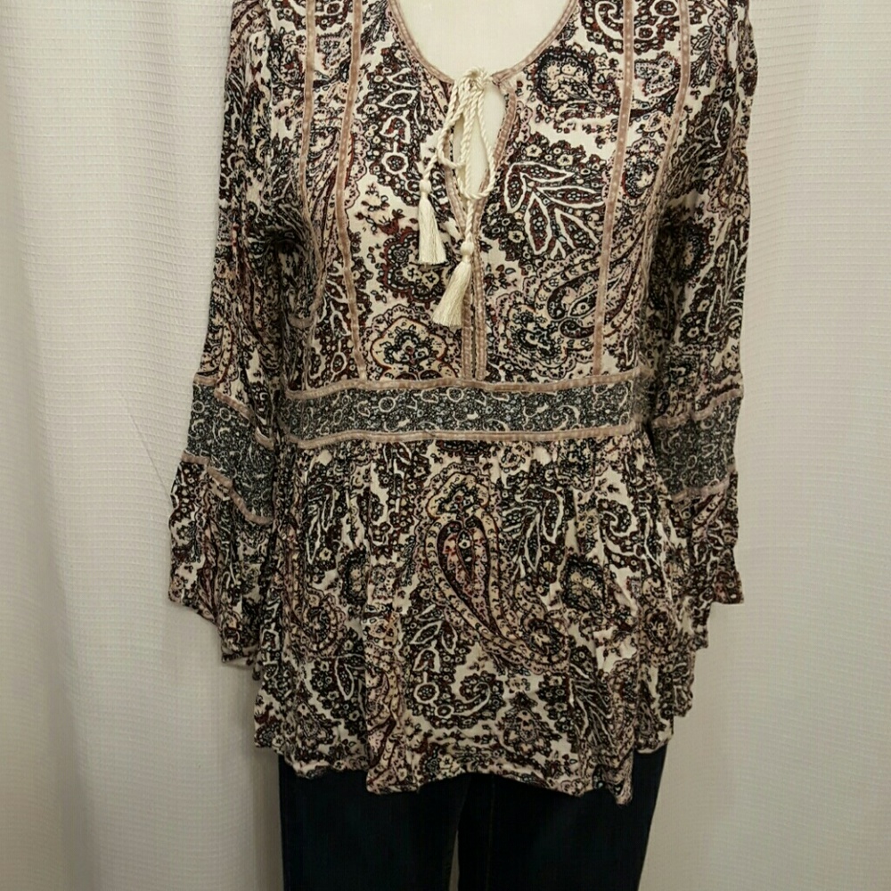 American Eagle Outfitter Top
